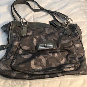 Coach shoulder bag